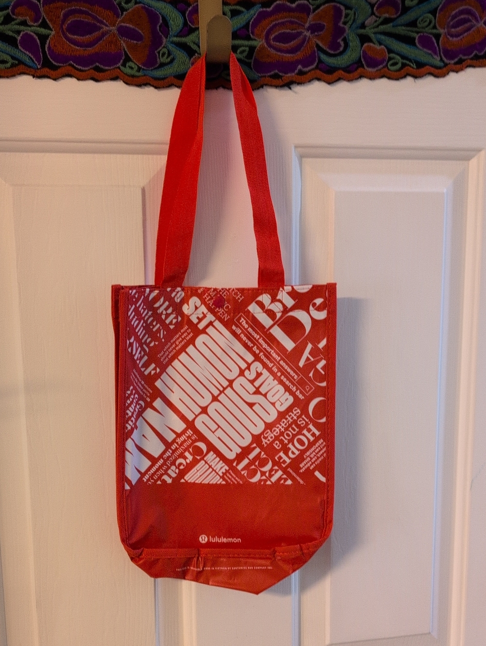 lululemon athletica Red Graphic Reusable Tote Bag